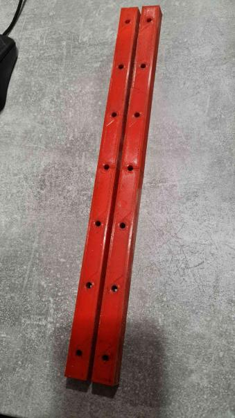 Original plastic spacers